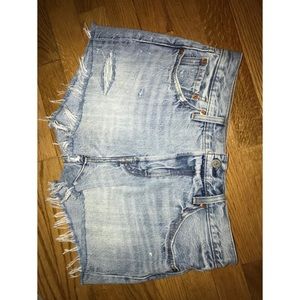 LEVIS 501 Light-wash distressed shorts